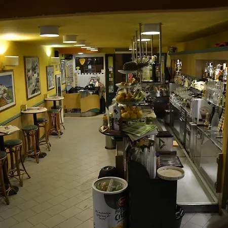 住宿加早餐酒店 Donjon Centro 卡斯特布奥诺