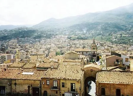 Donjon Centro