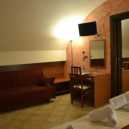 Donjon Centro Bed & Breakfast