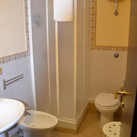 Donjon Centro Bed & Breakfast