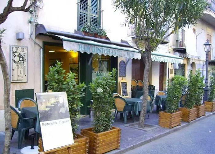 Donjon Centro B&B 카스텔부오노